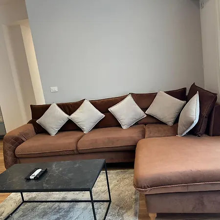 Apartament Golden *