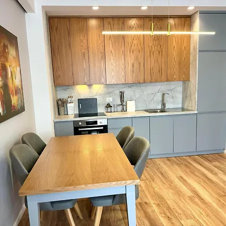 Apartament Golden
