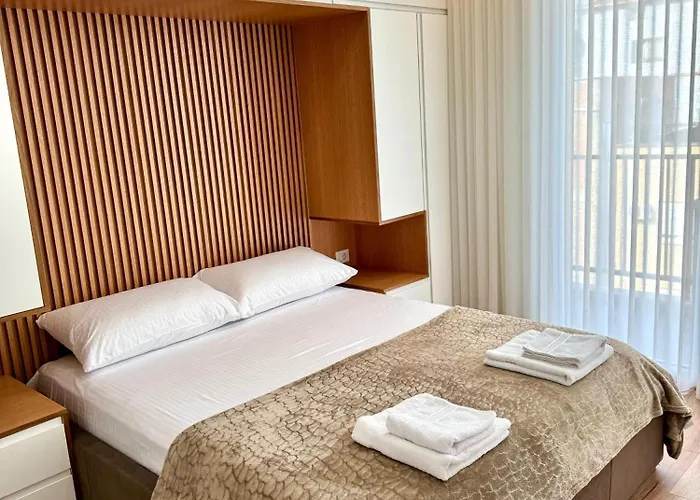 Golden Apartament
