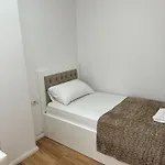 Lägenhet Golden