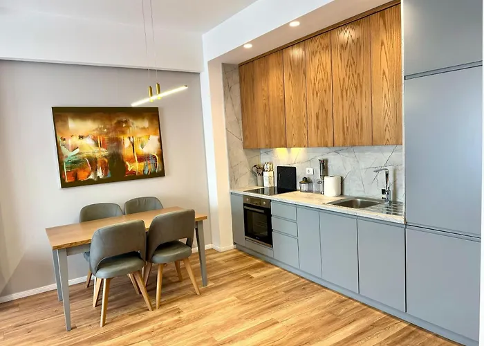 Golden 公寓 地拉那